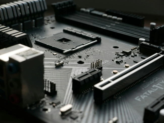 Topeka Custom Build Computer