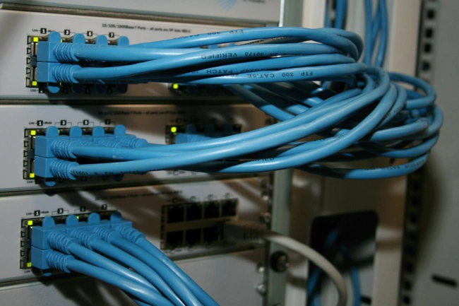 Hosting Website & API
