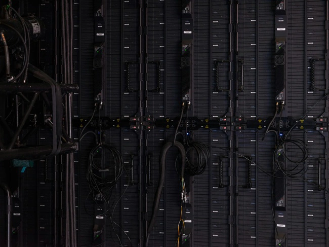 Data Hosting Database & Non-Database Solutions