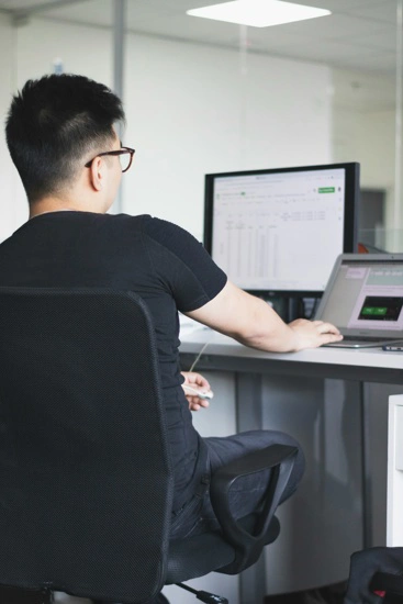 Business Intelligence (BI)